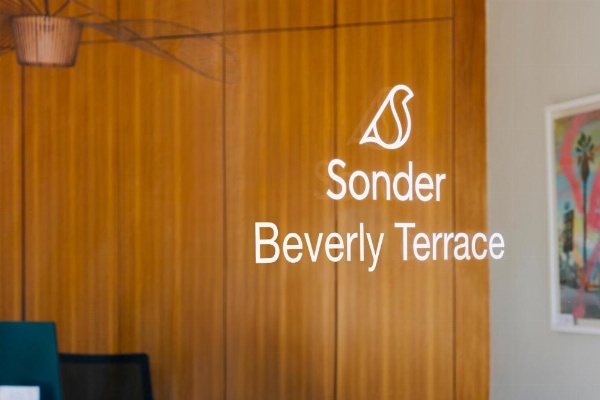 Hotel Beverly Terrace image 8